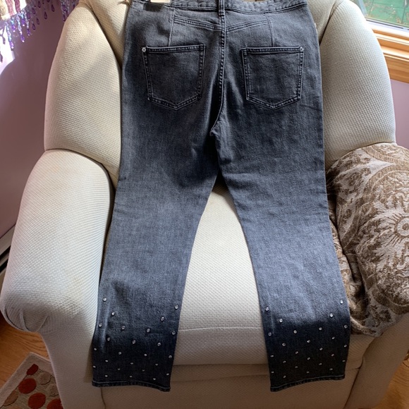 Anthropologie, Pilcro ,high rise slim ,size 29 jeans - Picture 4 of 4